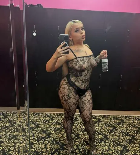 Image 12308763 from snobunnyblondie