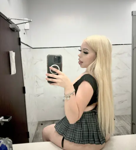 Image 12308757 from snobunnyblondie