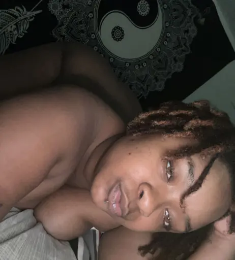 Image 12305975 from Sexcsimone0