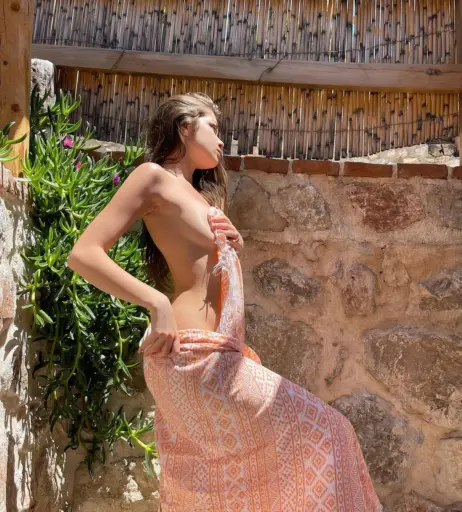 Image 12301651 from izemmaniaa