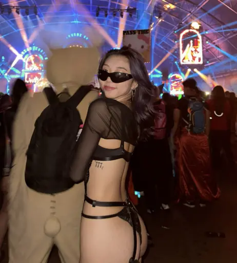 Image 12300887 from kirashleyhan/ashxohee