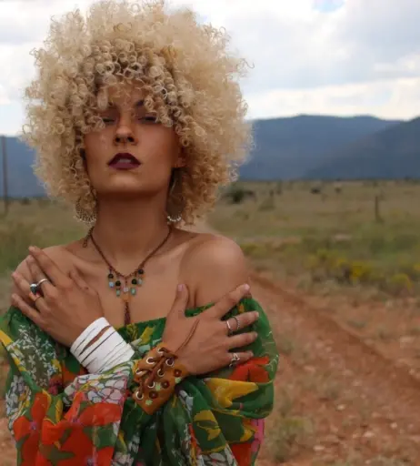 Image 12300813 from Rava Banks / ravalavabanks