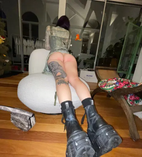 Image 12309108 from Zheani