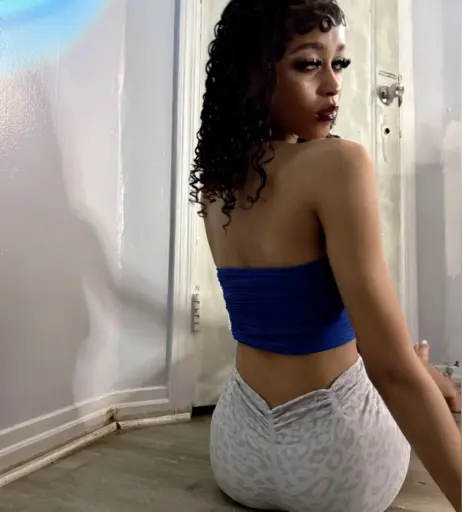 Image 12397302 from 1lyjune 1lyjun3