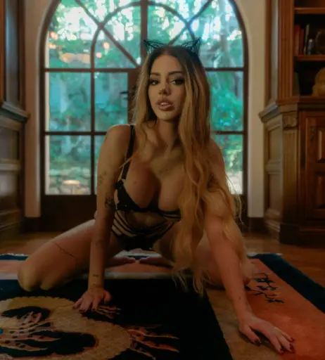 Image 12382618 from @epixemily (Emily Rose)