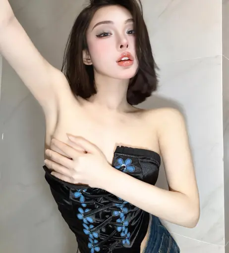 Image 12267956 from Ivy ai.lin20_