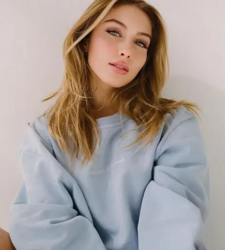 Image 12267133 from Heloise Hut