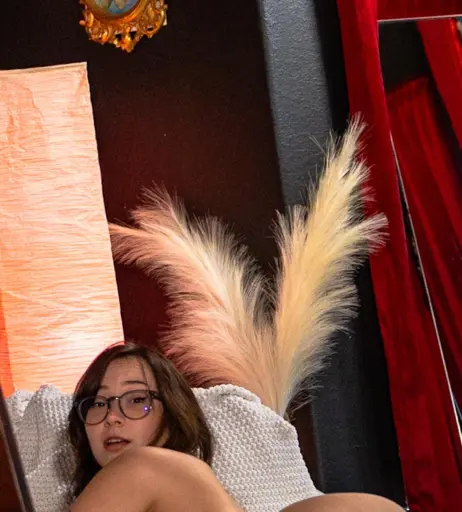 Image 12267010 from bigtittygothegg / goth__egg / goth.egg / Lee Lee