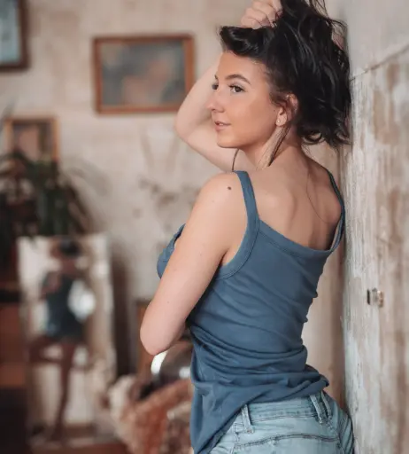 Image 12276918 from Laurine