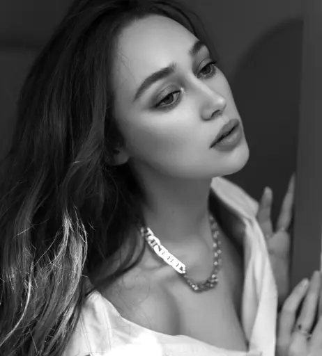 Image 12270357 from Alycia Debnam Carey