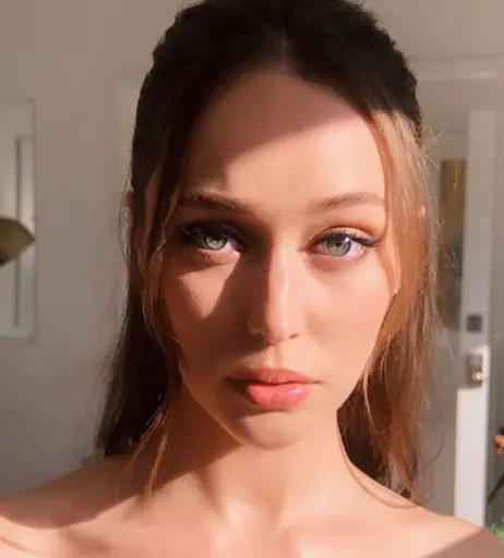 Image 12270354 from Alycia Debnam Carey