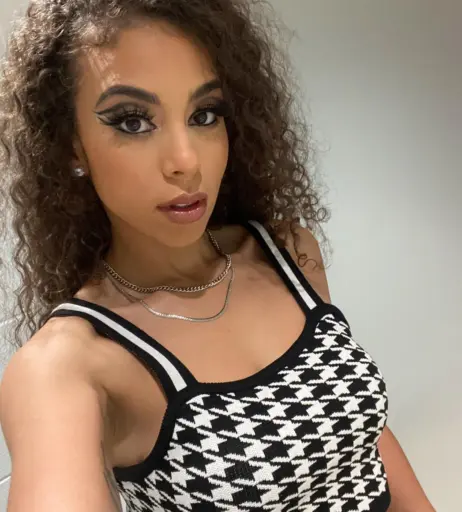 Image 12270279 from Samantha Irvin - WWE