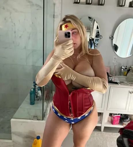 Image 12297576 from Lexicgoldberg / Lexi Cayla