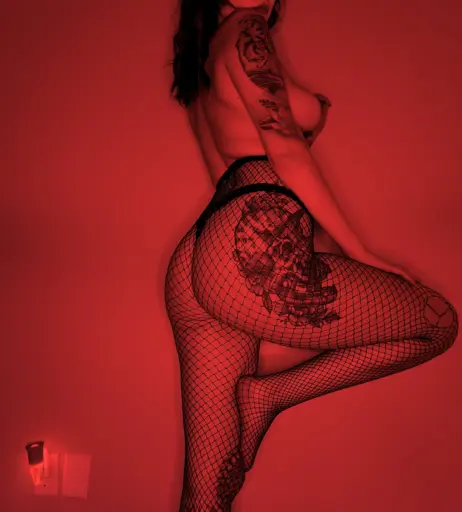 Image 12291125 from hotdogflavouredwaterr | shakinmyashe