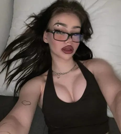 Image 12290582 from julviss_ hotjulcia