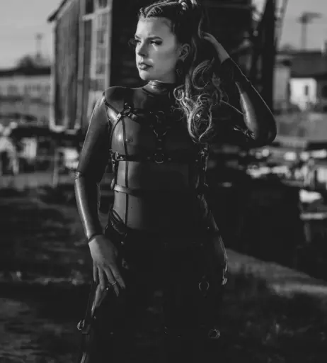 Image 12288529 from Latex Fox  /  Latex_Fox  /  LatexFox