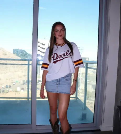 Image 12118661 from Kendall Whitmarsh