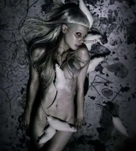 Image 12115508 from Yolandi Visser / Yo-landi Vi$$er