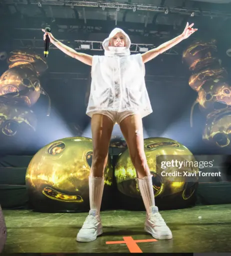 Image 12115548 from Yolandi Visser / Yo-landi Vi$$er