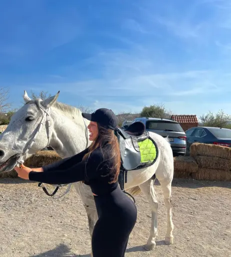 Image 12116510 from Menekşe Nur Fırat