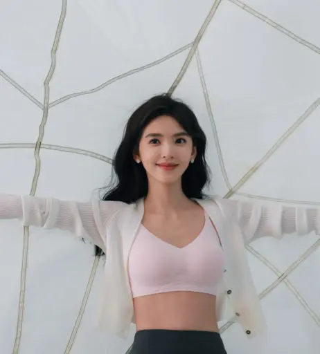 Image 12116543 from Zhang Ruonan  章若楠