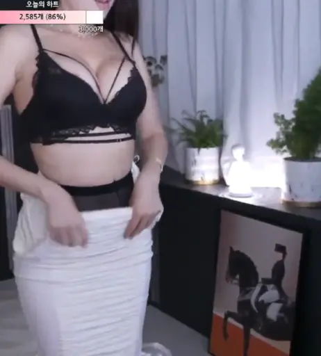 Image 12111711 from 차유리 / 미시차유리 / ndorange824 / yuricha /