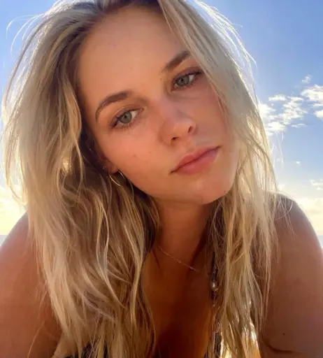 Image 12119292 from Luna Loyd