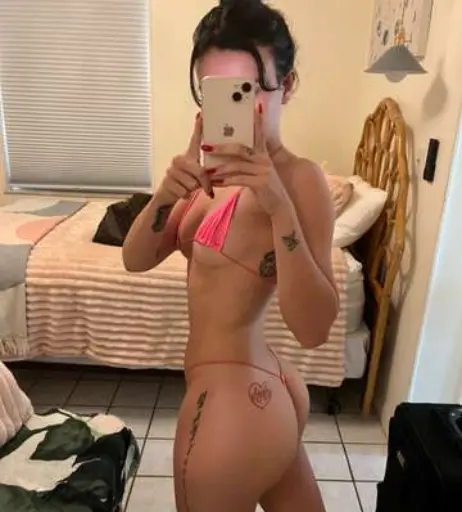 Image 12128688 from lolastripz