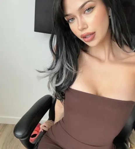 Image 12125632 from Luvstruck