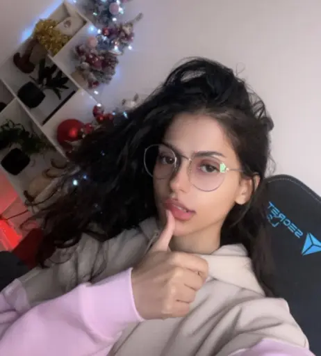 Image 12125311 from lilwhuda / Huda Ibhrahim