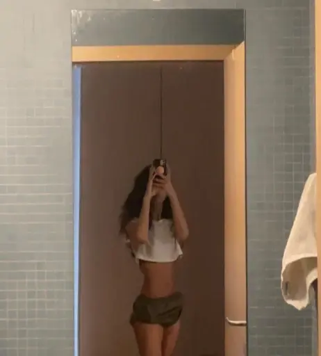 Image 12125319 from lilwhuda / Huda Ibhrahim