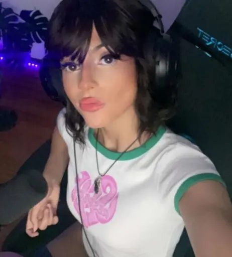 Image 12125293 from lilwhuda / Huda Ibhrahim