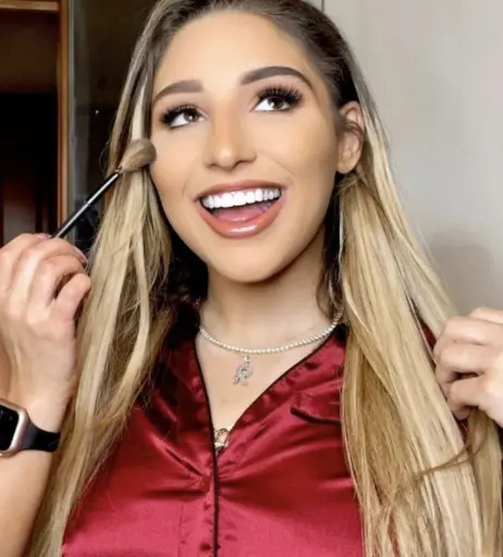 Image 1212616 from Abella Danger
