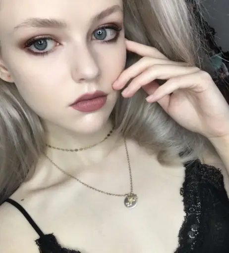 Image 12126215 from Fauxre