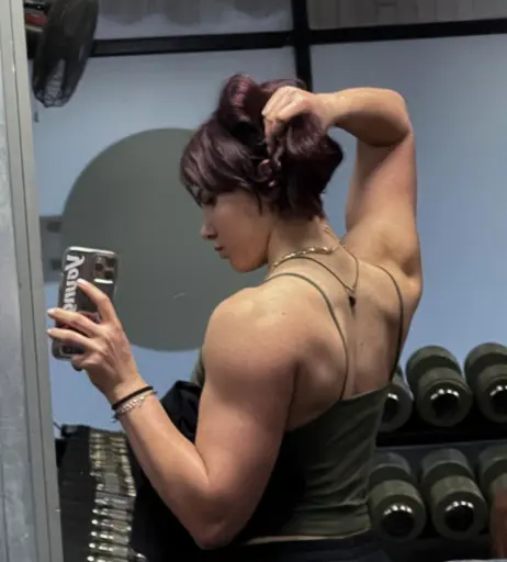 Image 12121781 from buffcheeks