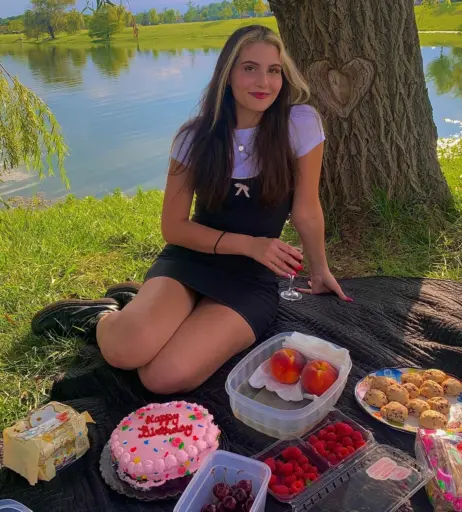 Image 12121755 from buffcheeks