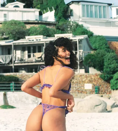 Image 12120069 from Geenah P