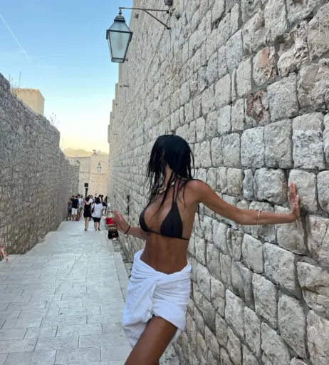 Image 12122961 from Olivia Grivas / Liv Grivas