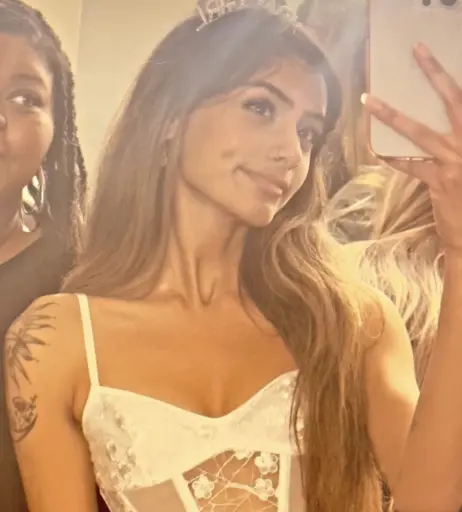 Image 12131382 from Poojaxsheth