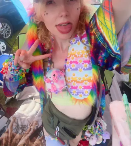 Image 12130422 from brainlssbarbi