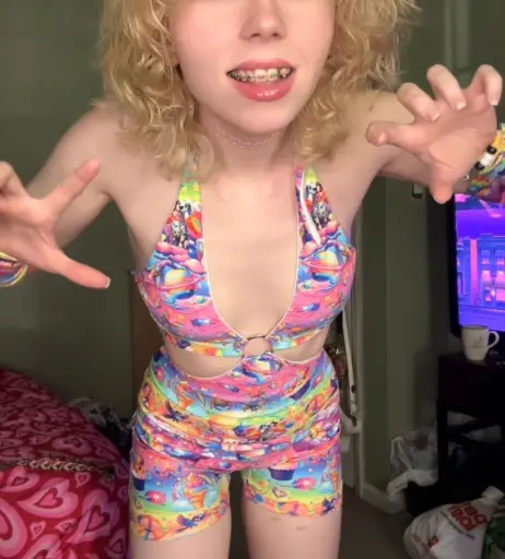 Image 12130402 from brainlssbarbi