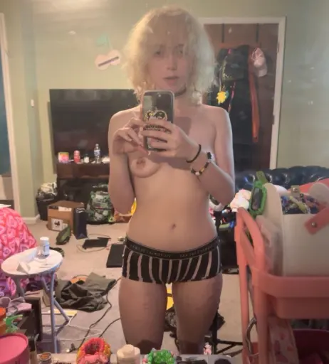 Image 12130447 from brainlssbarbi