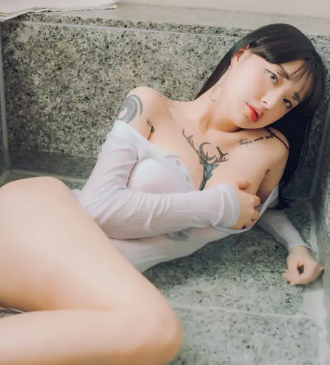 Image 12105158 from Seolhwa (김설화)