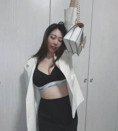 Image 12109737 from zebra_yang