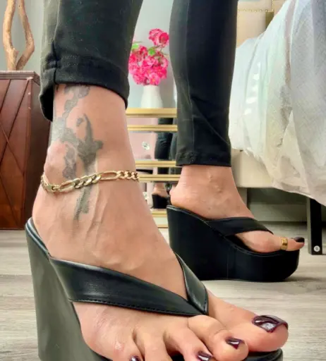 Image 12190146 from Goddess Pussyfoot