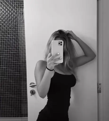 Image 12183530 from _.lara.sofia