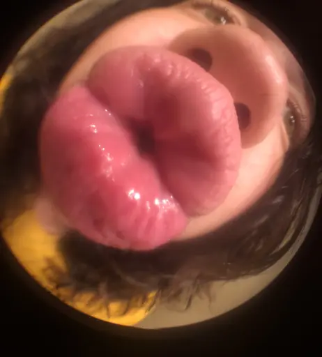 Image 12055128 from The Lipnotist