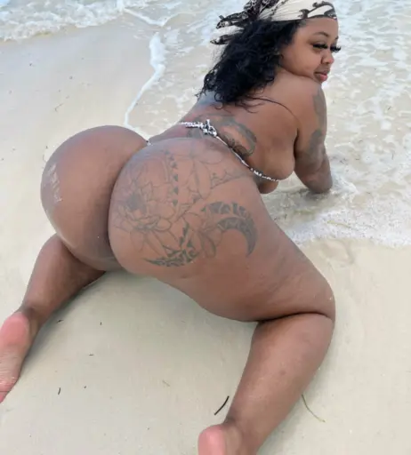 Image 12054408 from BigBodyBenz / Spoiledprincessxx