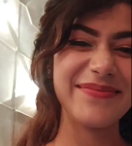 Image 12054232 from Ananya Sharma / Sia 121 tango