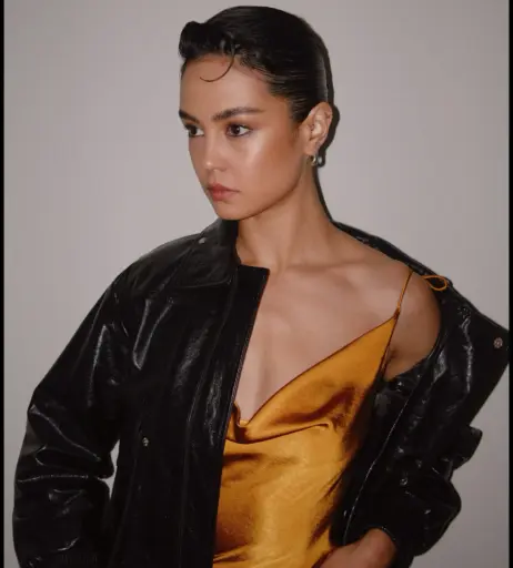 Image 12057872 from Courtney Eaton